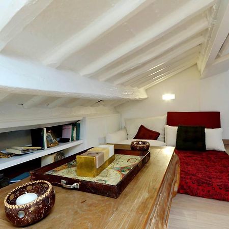 Appartamento Pantheon Charming Attic | Romeloft Esterno foto
