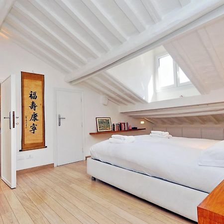 Appartamento Pantheon Charming Attic | Romeloft Esterno foto