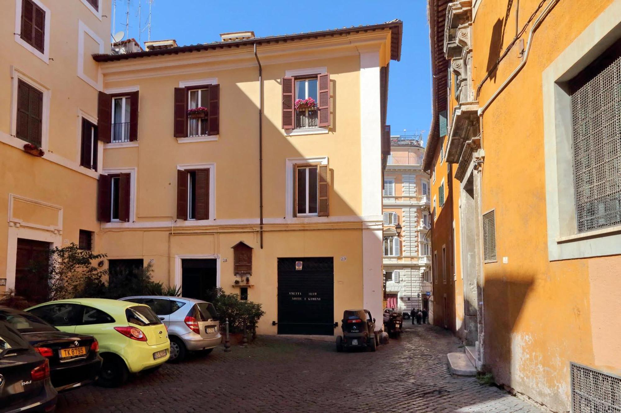 Appartamento Pantheon Charming Attic | Romeloft Esterno foto